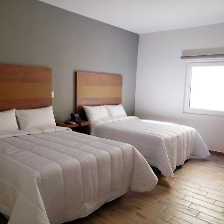 Hotel Plaza Allende Torreón מראה חיצוני תמונה